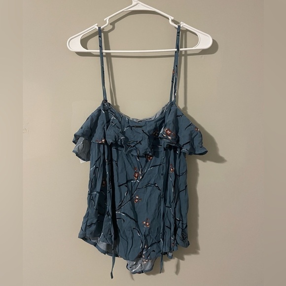 NWT - Women’s O’Neill Ridges Floral Spaghetti Strap Top - Size: Small - Picture 1 of 3